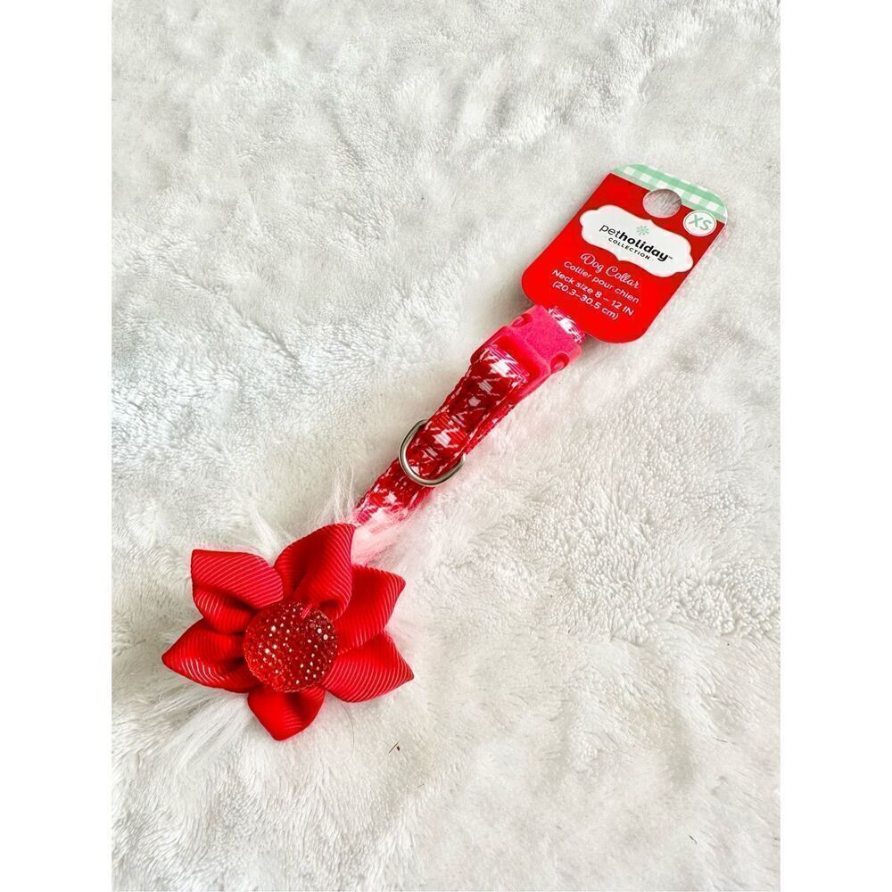New Christmas dog collar with flower and fluff ￼